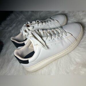 H&M White and Black Men's Sneakers